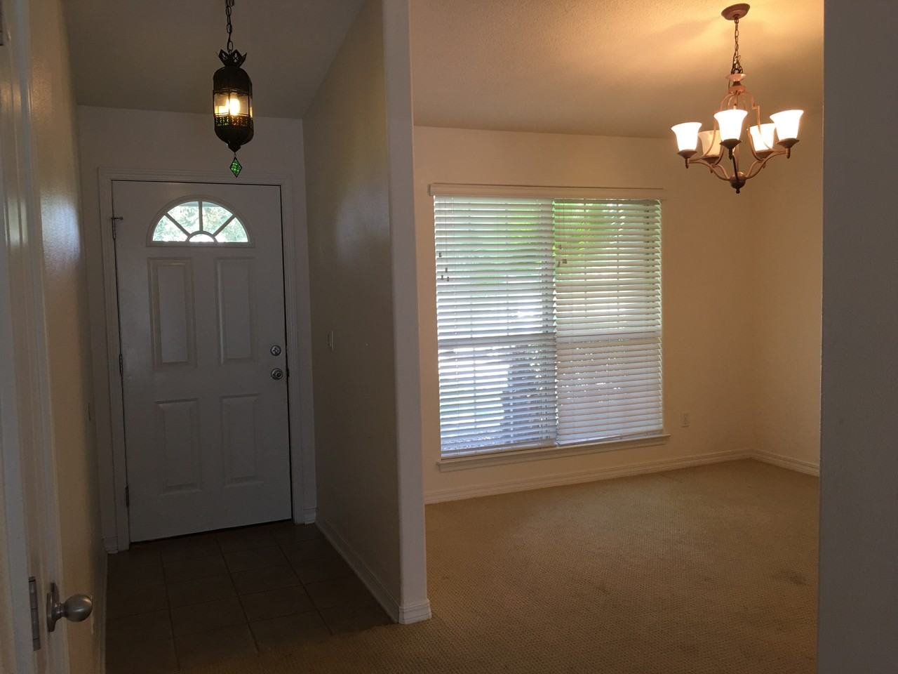 1922 Everglades Street - Photo 2 of 34