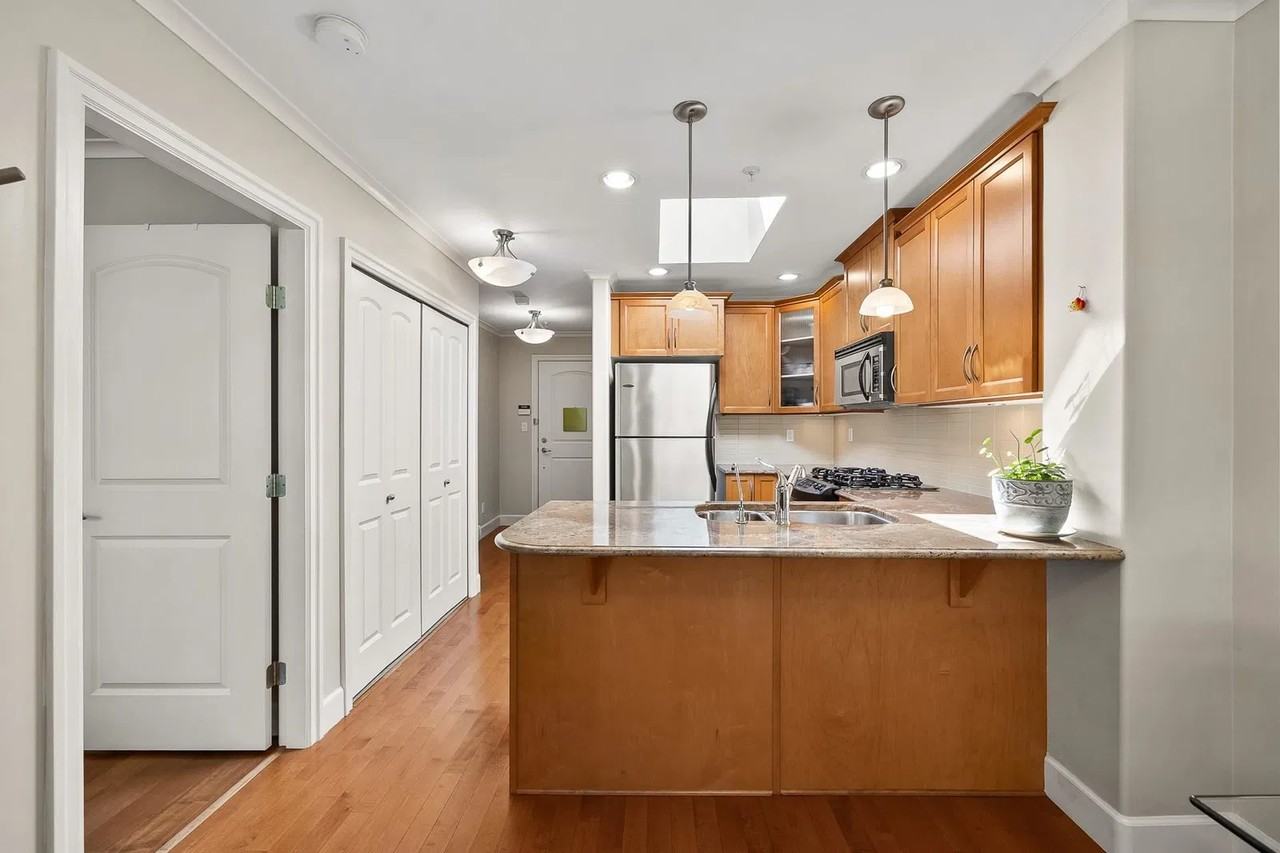 2103 W 45th Ave #401 - Photo 7 of 22