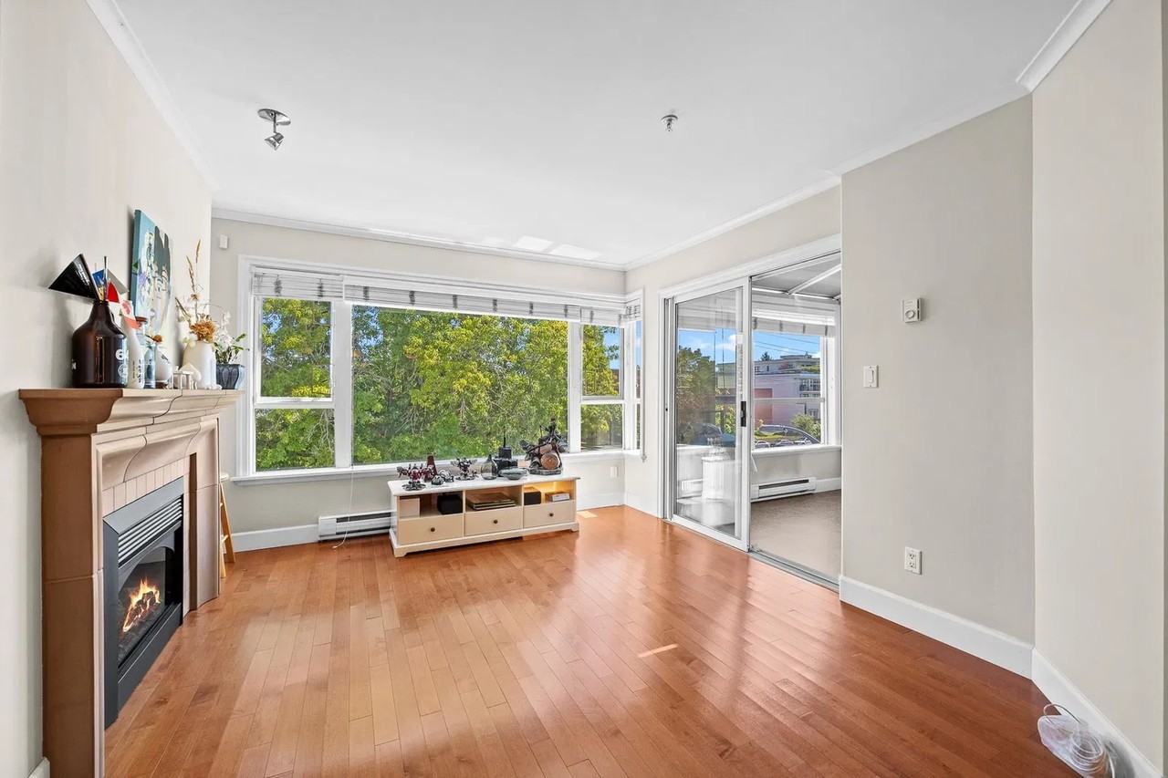 2103 W 45th Ave #401 - Photo 2 of 22