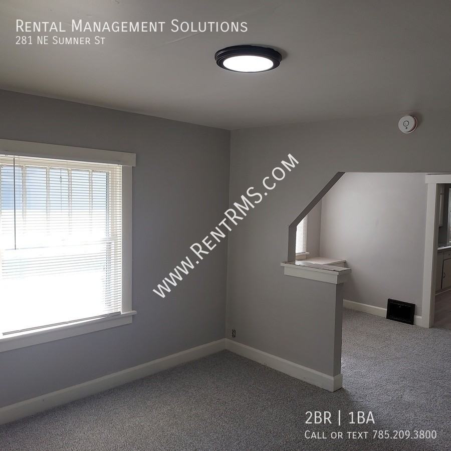 281 Northeast Sumner Street - Photo 3 of 24