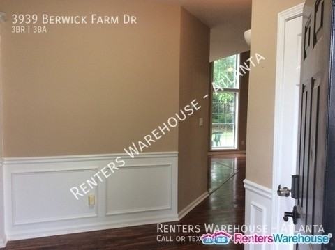 3939 Berwick Farm Drive - Photo 3 of 24