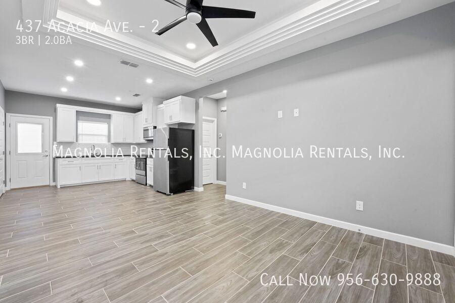 437 Acacia Avenue #2 - Photo 3 of 15