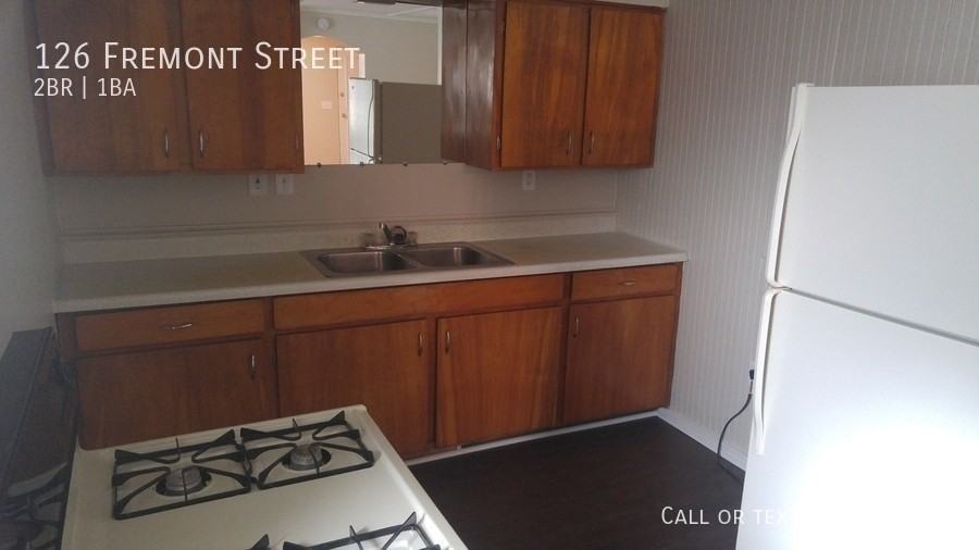 126 Fremont St - Photo 2 of 16