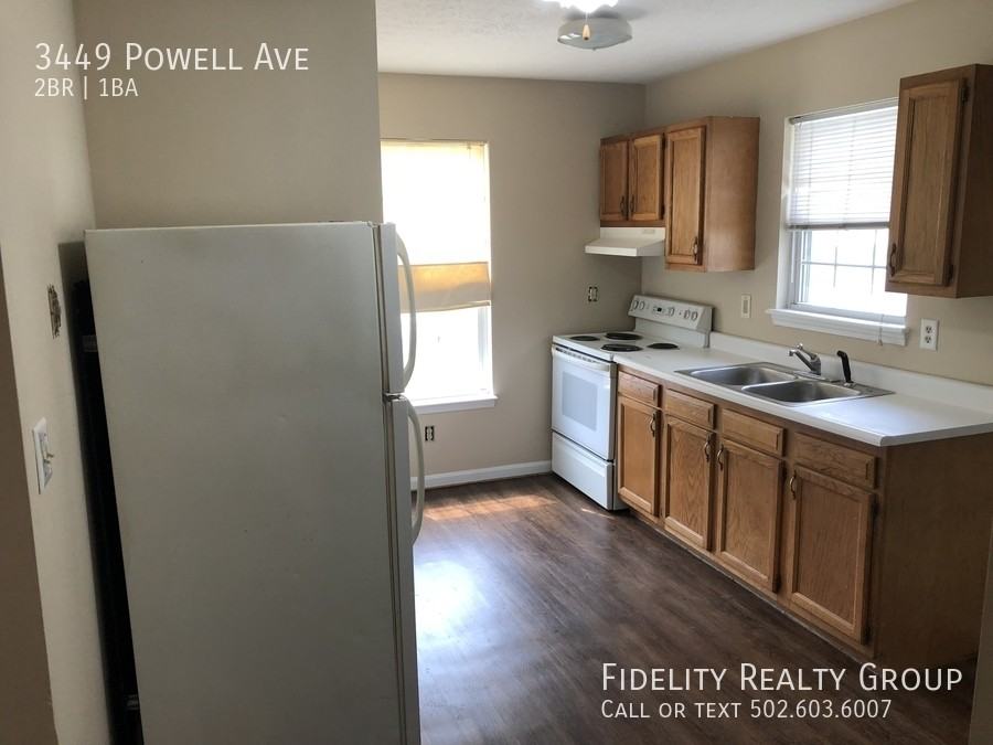 3449 Powell Avenue - Photo 4 of 16