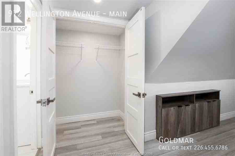 972 Wellington Avenue #MAIN - Photo 4 of 26