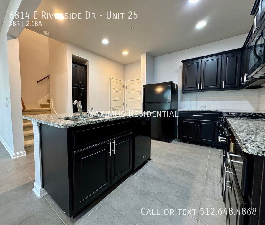 6814 E Riverside Dr #25 - Photo 6 of 24