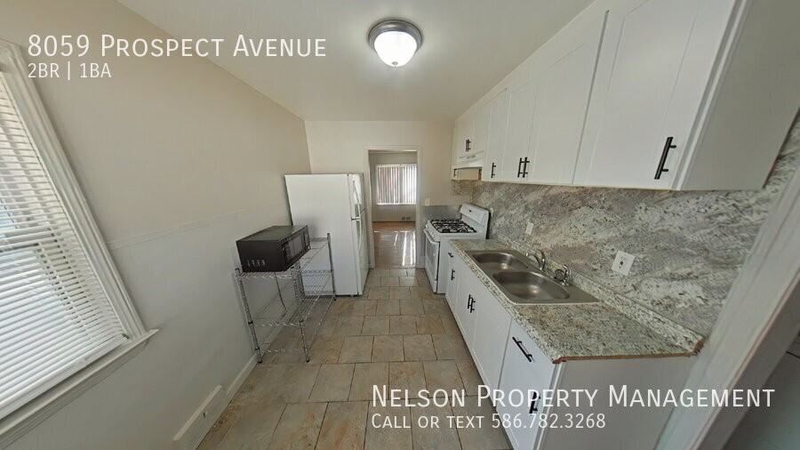 8059 Prospect Ave - Photo 4 of 9