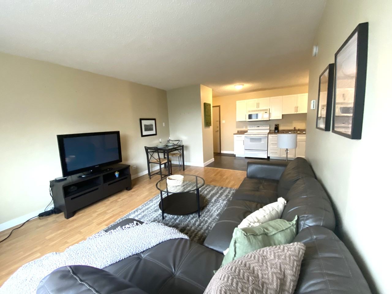 304 Edmonton Avenue #304 - Photo 2 of 16