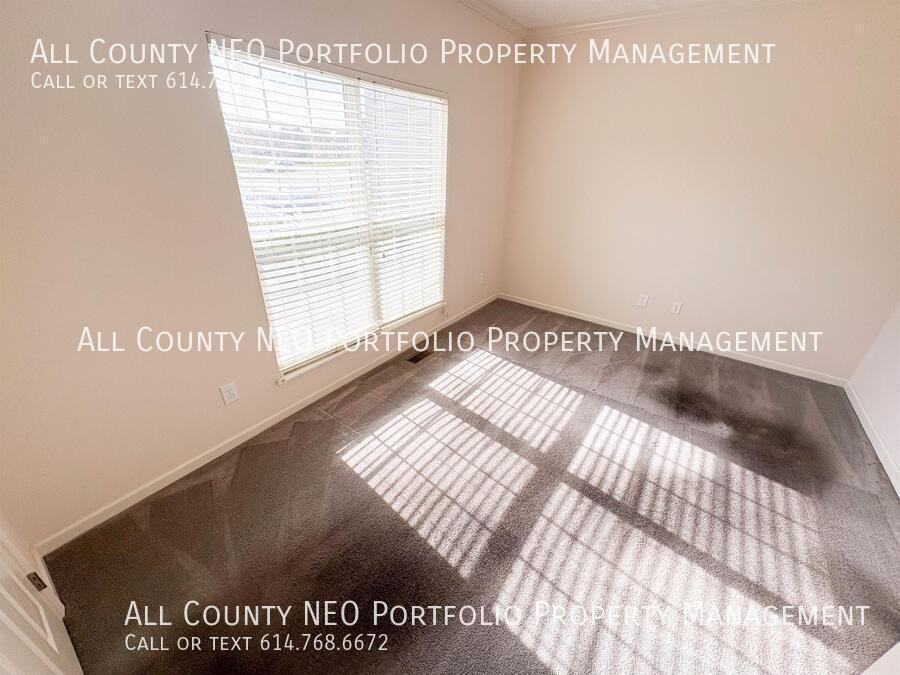 2919 Woodstone Dr - Photo 5 of 37