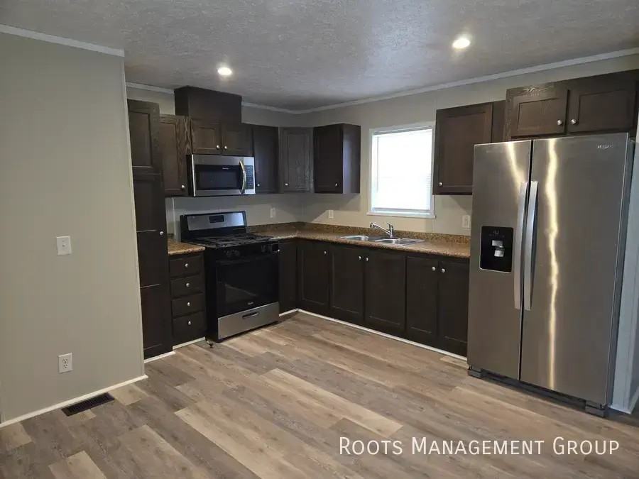 2516 Apollo Drive - Photo 3 of 16