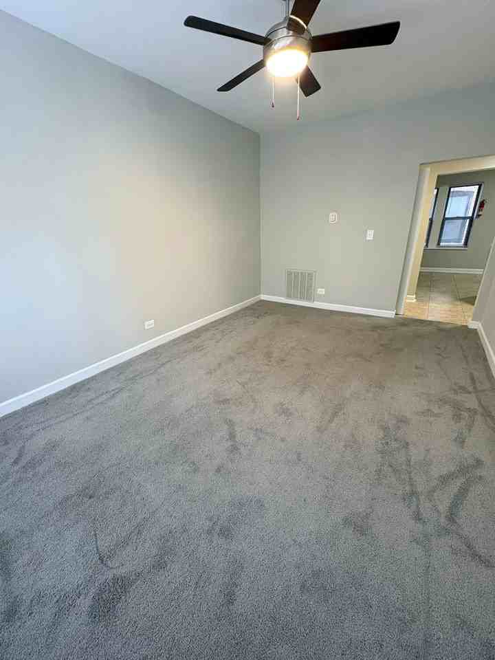 Washington Lotus - Photo 2 of 22