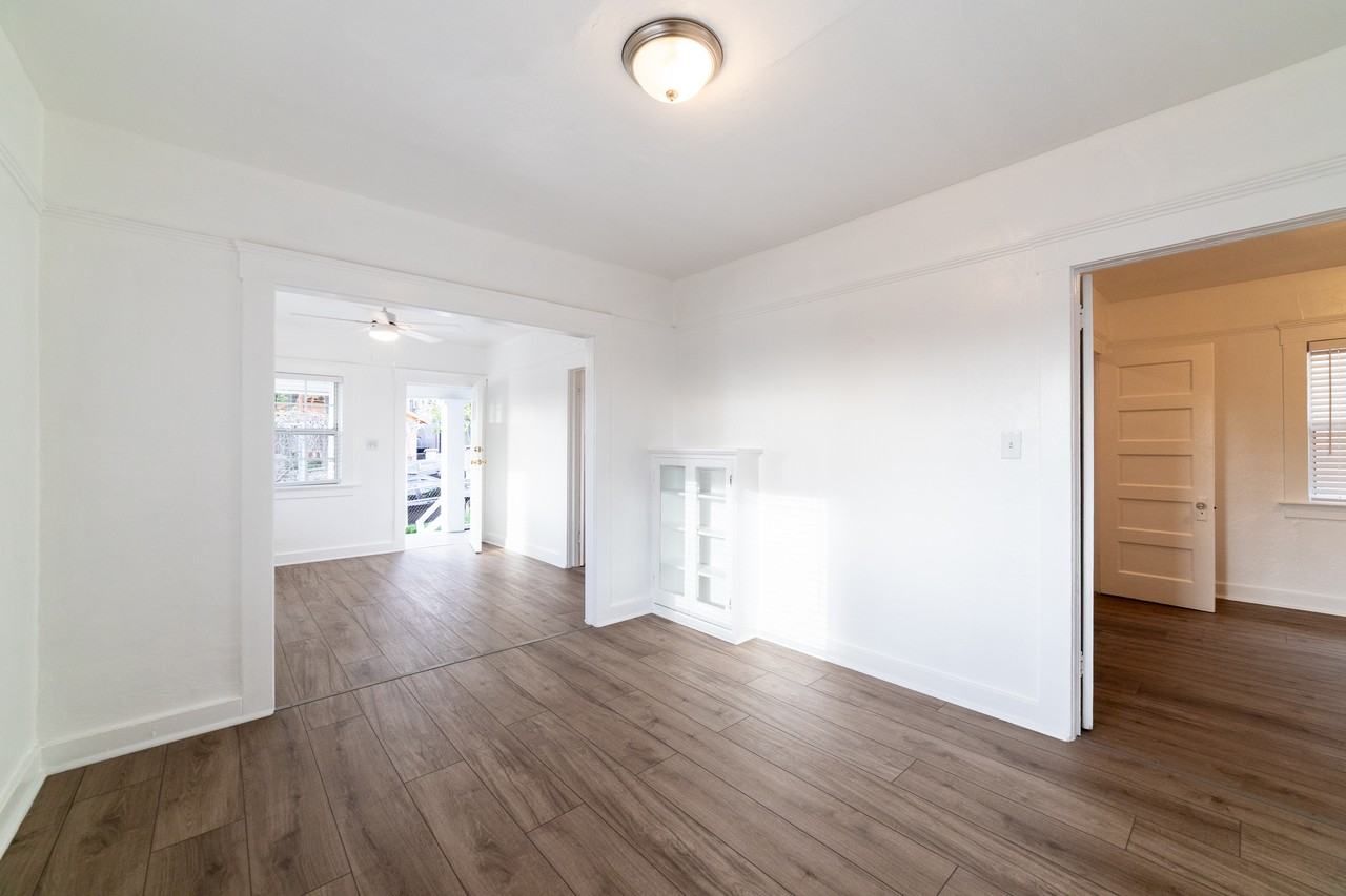 1620 Kearney St - Photo 6 of 21