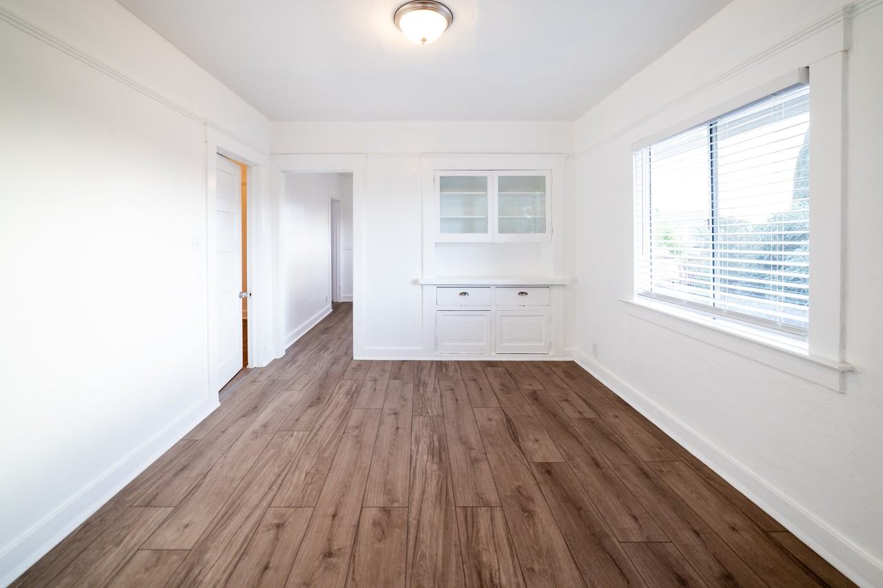 1620 Kearney St - Photo 7 of 21