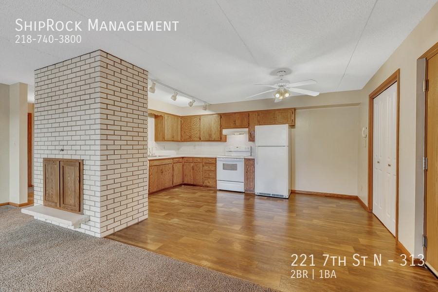 221 7th St N #313 - Photo 7 of 15