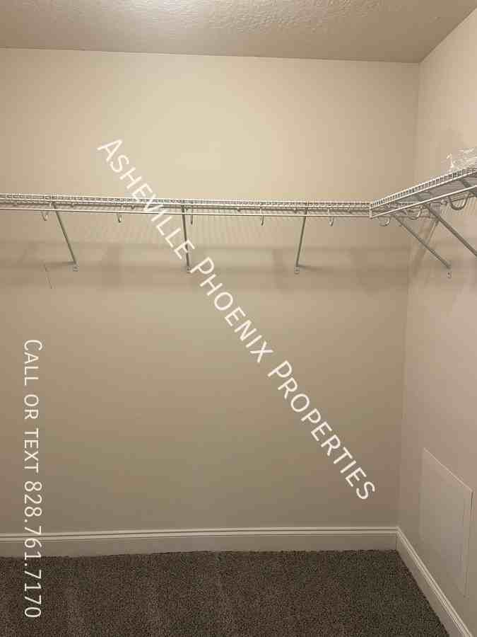 120 Little Fox Ln - Photo 5 of 14