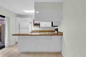 featured image of 7801 Courtyard Run West