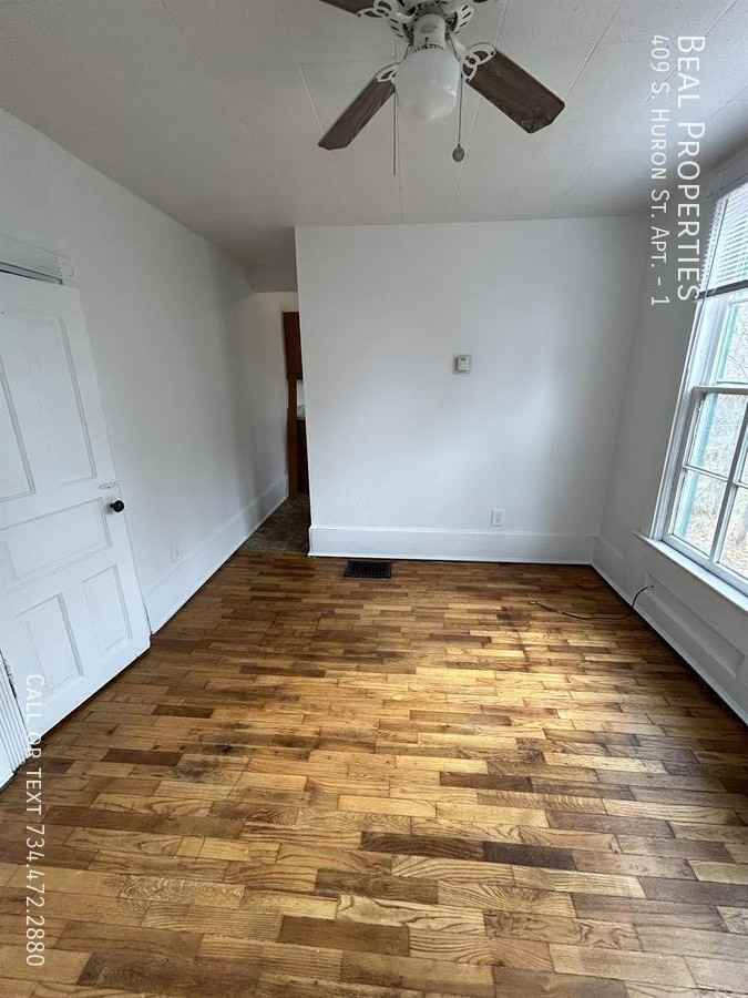 409 South Huron Street #1 - Photo 4 of 9