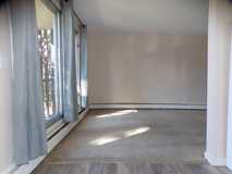 322 6 Avenue NE #22 - Photo 1 of 1