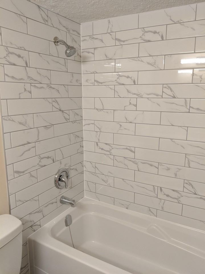 322 6 Avenue NE #22 - Photo 4 of 10