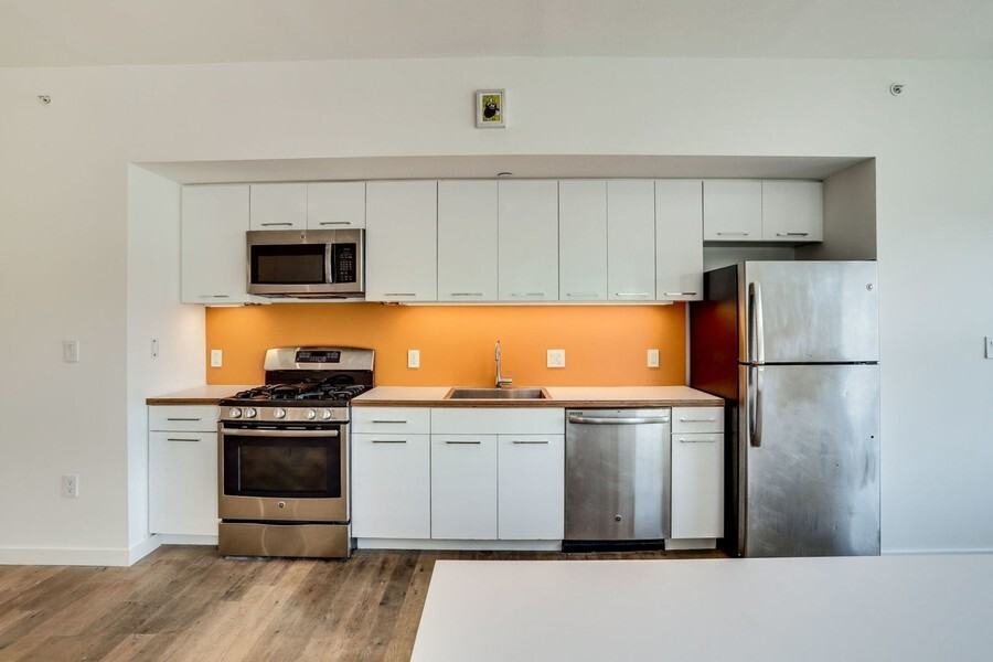 1932 9th St Nw #303 - Photo 3 of 44