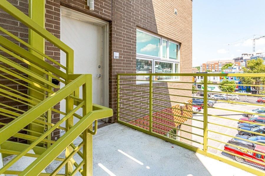 1932 9th St Nw #303 - Photo 5 of 44