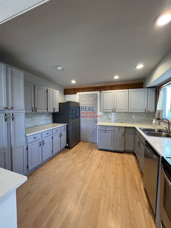 1470 S Quitman St - Photo 5 of 22