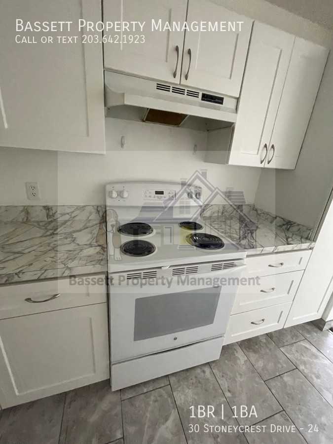 30 Stoneycrest Dr - Photo 7 of 22