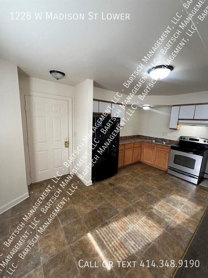 1228 West Madison Street - Photo 2 of 9
