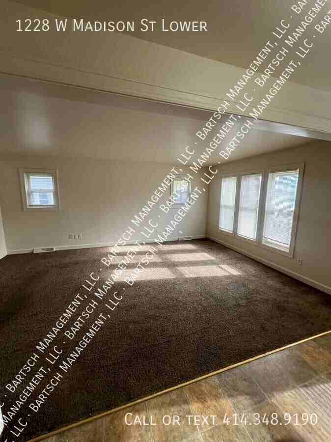 1228 West Madison Street - Photo 3 of 9
