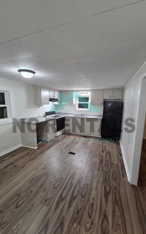 7100 Tipton Dr - Photo 6 of 26