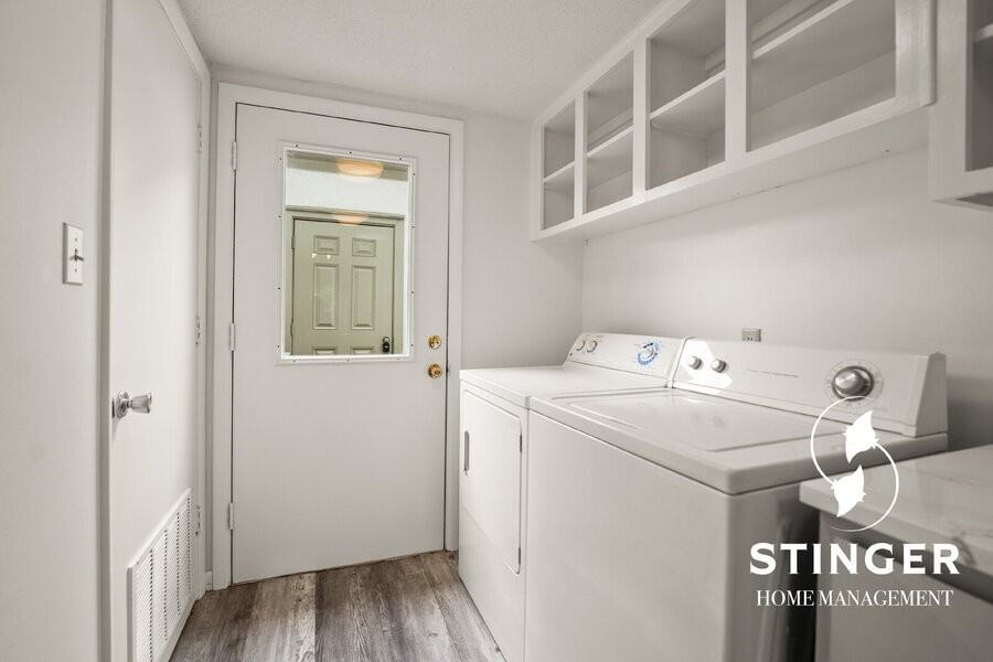 1 Marsh Harbor Drive - Photo 5 of 34