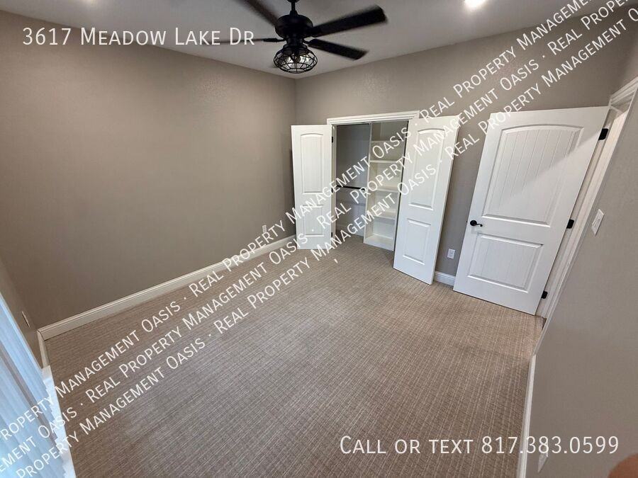 3617 Meadow Lake Dr - Photo 5 of 24