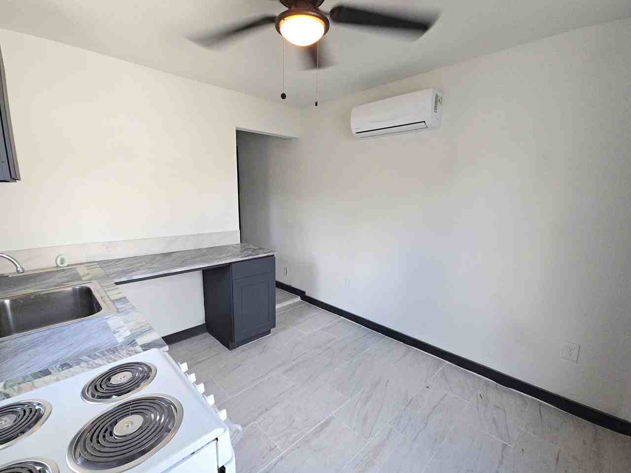 9010 Linda Vista Rd #C - Photo 7 of 13