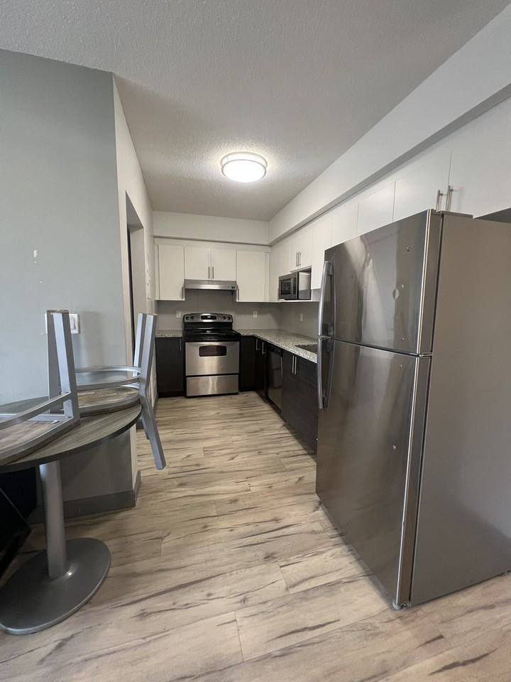 258a Sunview Street #1155 - Photo 2 of 8