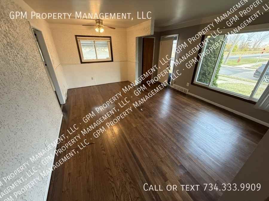 15000 Petrie Street - Photo 7 of 9