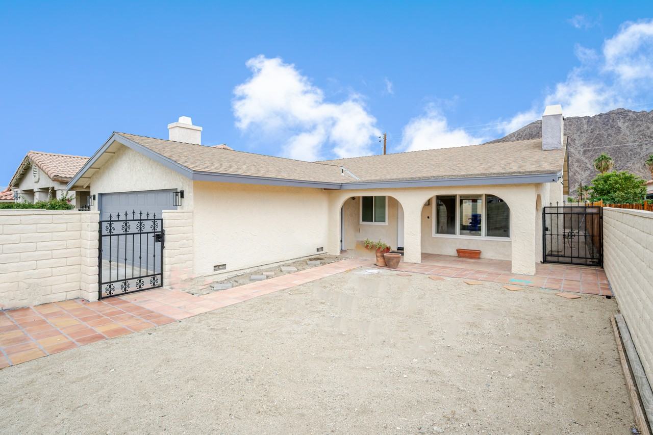 53840 Eisenhower Drive - Photo 5 of 45