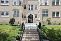 920 Ward Parkway - Photo 1 of 1