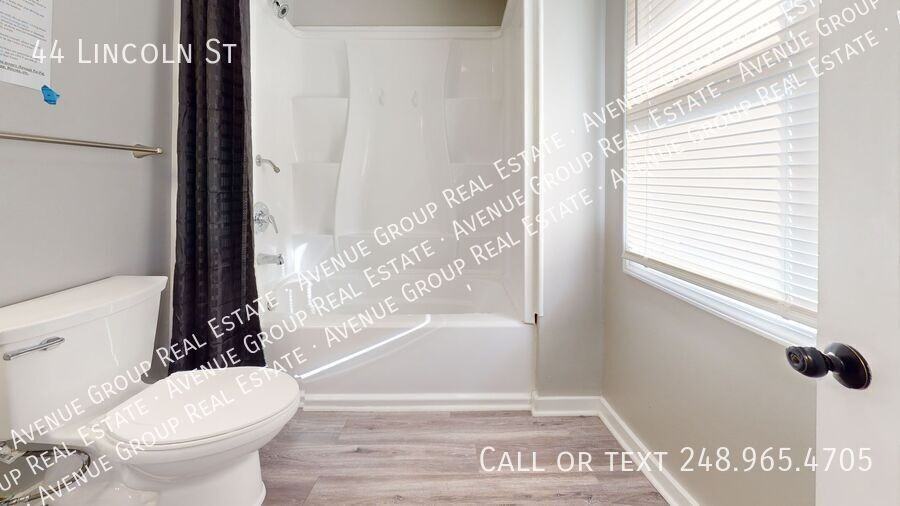 44 Lincoln St - Photo 7 of 13