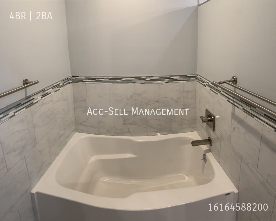 53 Luray Ave Nw - Photo 7 of 17