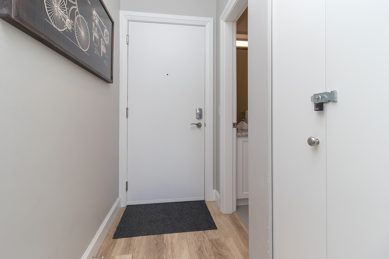 595 Pandora Ave #210 - Photo 4 of 26