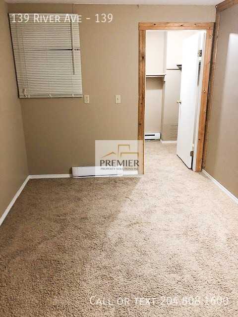 139 River Ave #139 - Photo 4 of 10