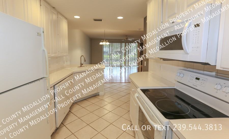 5823 Cove Cir - Photo 7 of 22