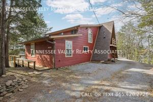 featured image of 2050 Chapel Road