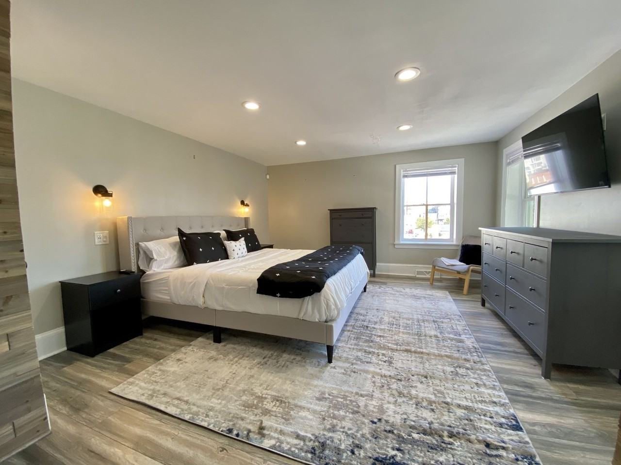 712 North West Street #1 - Photo 6 of 6