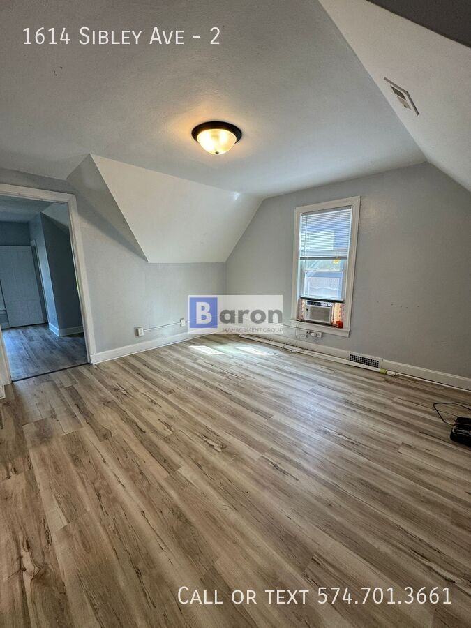 1614 Sibley Ave #2 - Photo 2 of 10