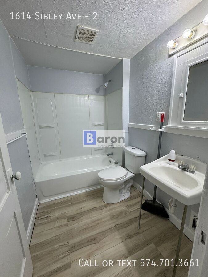 1614 Sibley Ave #2 - Photo 5 of 10