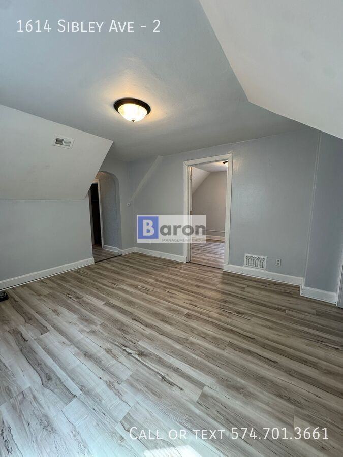 1614 Sibley Ave #2 - Photo 7 of 10