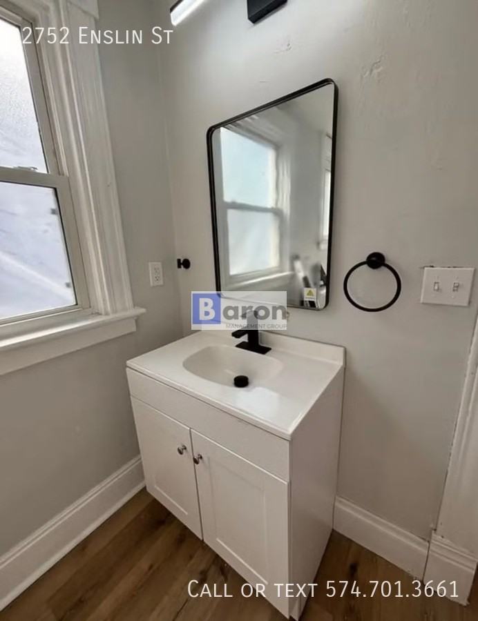 2752 Enslin Street - Photo 7 of 12