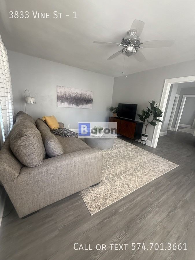 3833 Vine St #1 - Photo 5 of 10