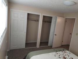 featured image of 1122 Oakland Street